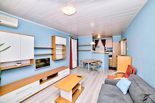 Málnás Macska Apartman Szekszárd Esterno foto