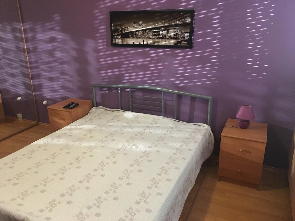 Málnás Macska Apartman Szekszárd Esterno foto